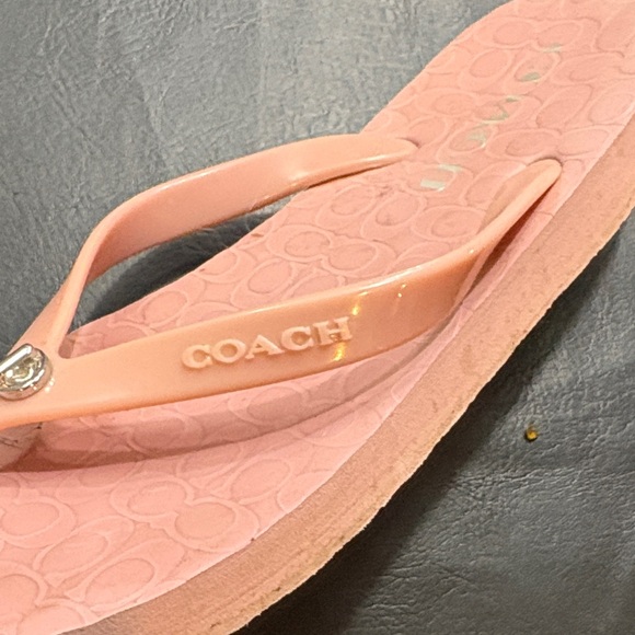 Coach Pink Logo-Pattern Flip Flop Sandals - Picture 8 of 8
